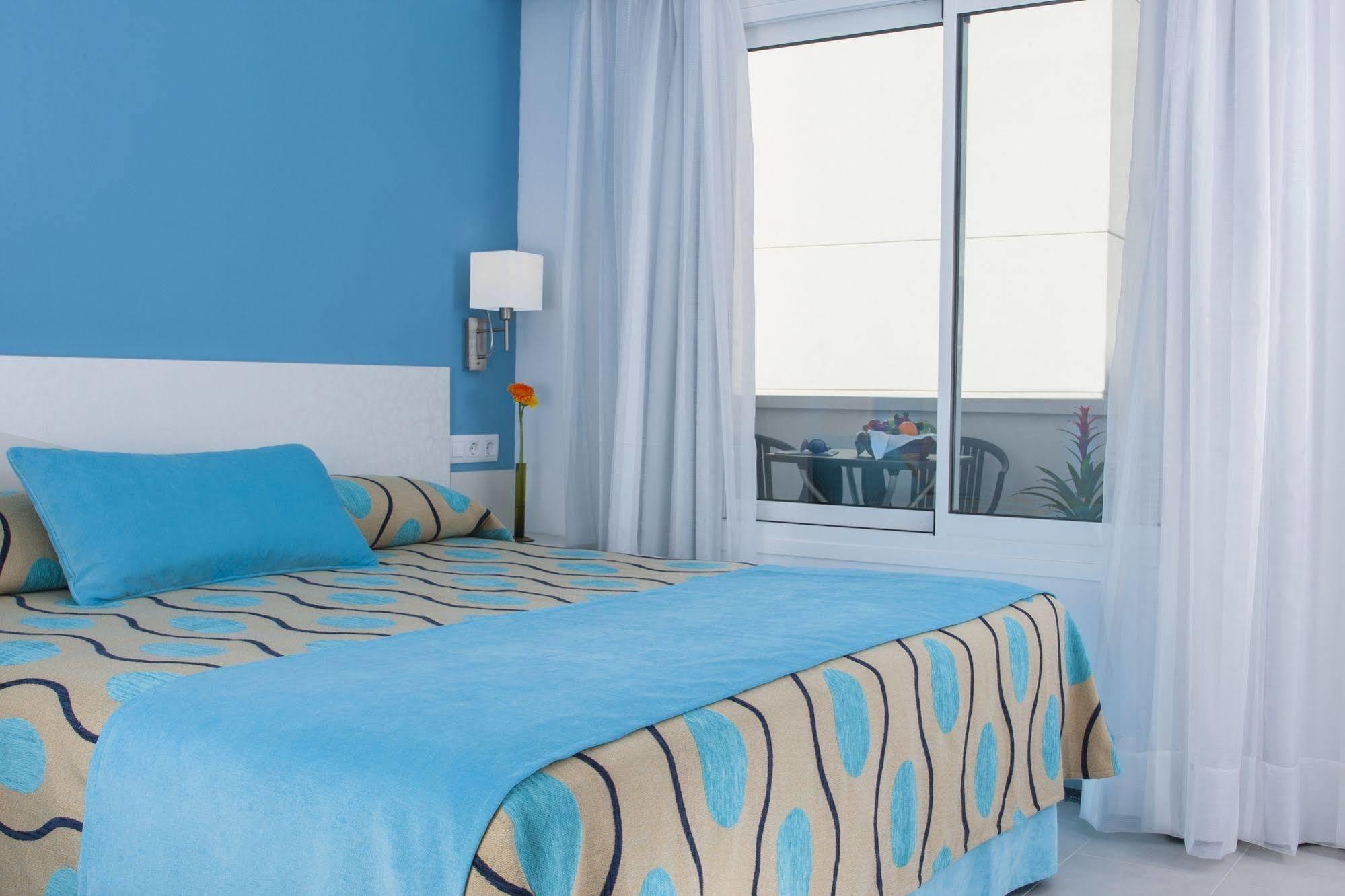 Hoposa Daina Apartamentos Port de Pollenca Bagian luar foto
