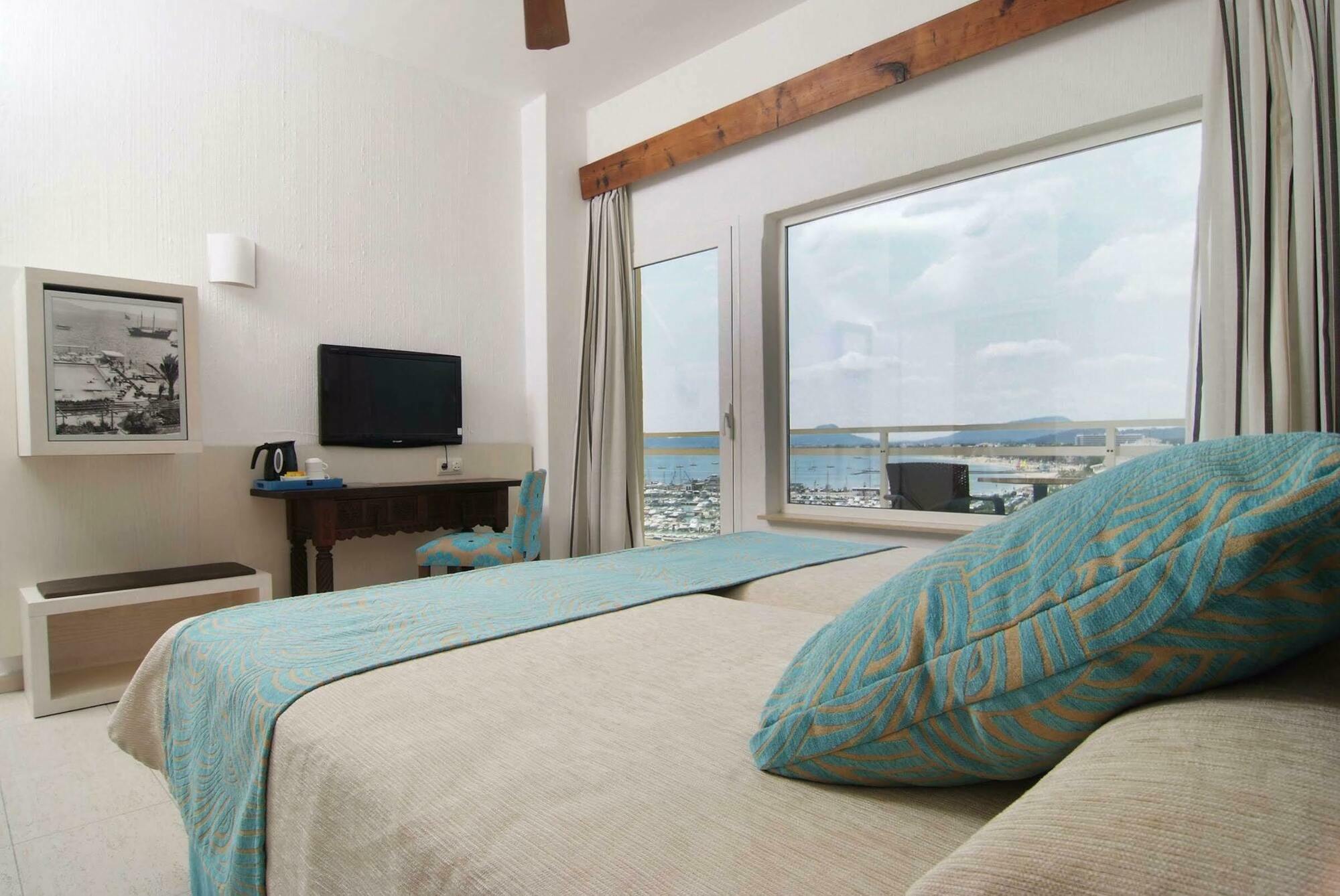Hoposa Daina Apartamentos Port de Pollenca Bagian luar foto